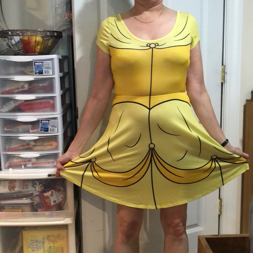 Her universe Belle dress